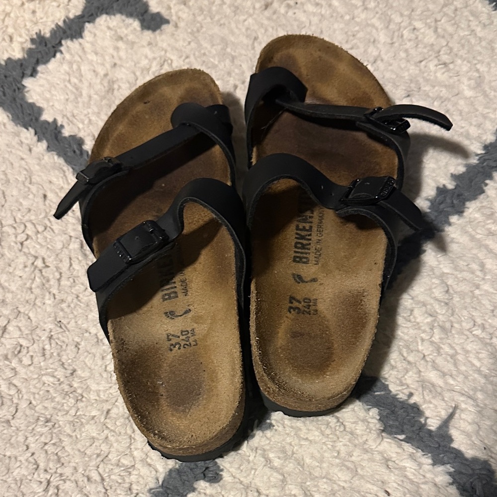 Birkenstock Mayari Birko-Flor in Black. Medium/Narrow width. Used. good tread